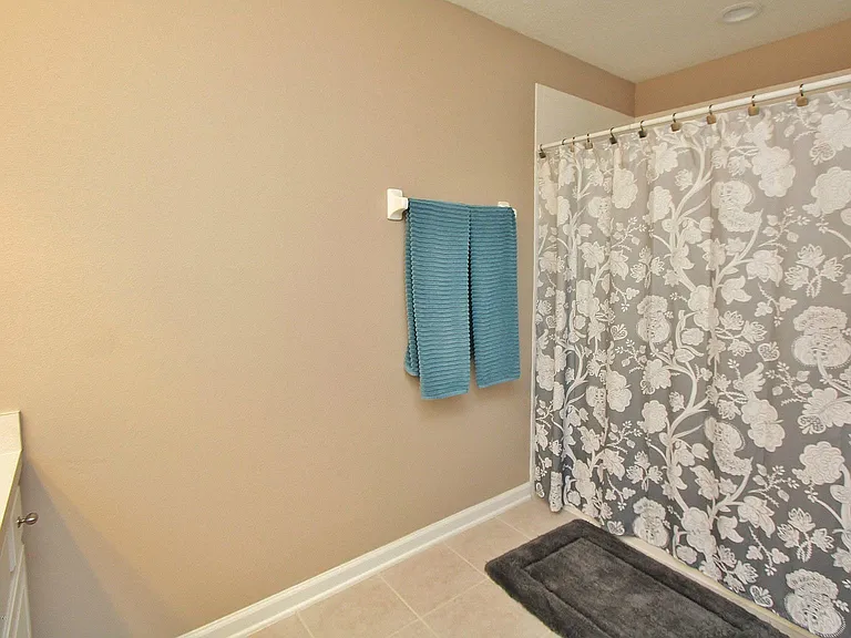 4132 Crownwood Dr — Photo 21