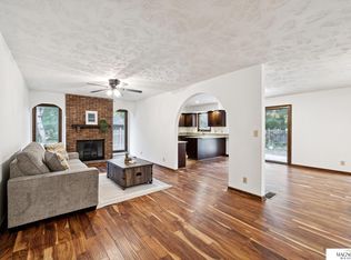 5800 Berkeley Dr, Lincoln, NE 68512