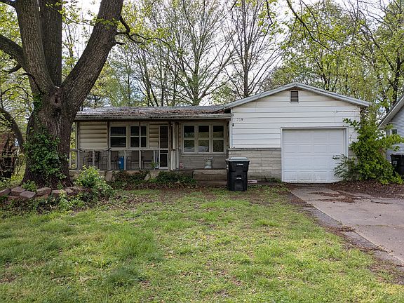2nd image of 209 S Burton Avenue