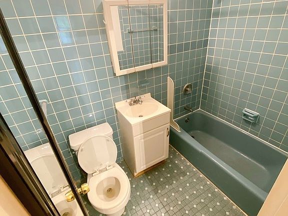 5th image of 335 W 29th St #A2a