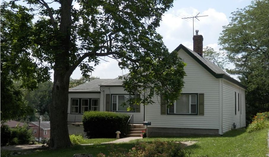 1st image of 1117 Alexandria Pike