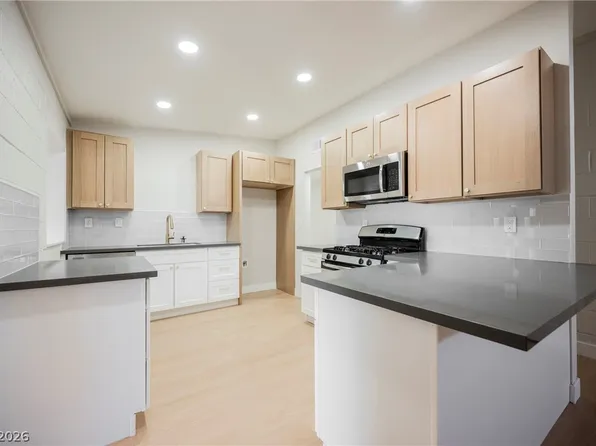 2601 Reynolds Ave, North Las Vegas, NV 89030