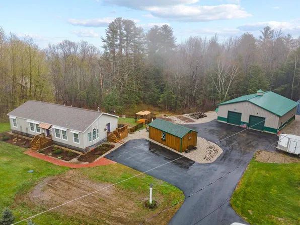 63 Allen Road, Pownal, ME 04069