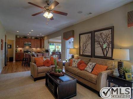 3rd image of 77 Apple Cross Ct