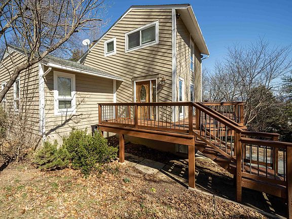2nd image of 332 Flower Dr