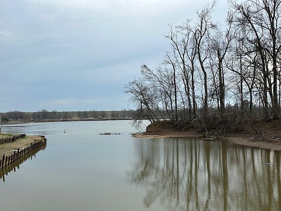 2nd image of 106 Murphey Rd