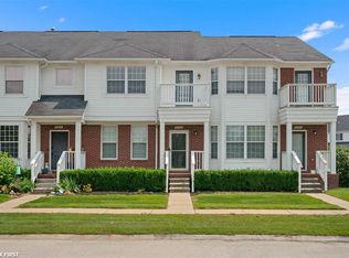 53708 Newberry Dr, Chesterfield, MI 48051