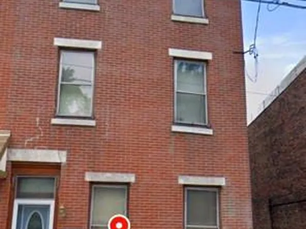 2428 Cedar St, Philadelphia, PA 19125