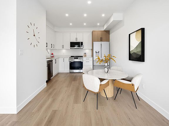 3rd image of 7057 Central Saanich Rd #101