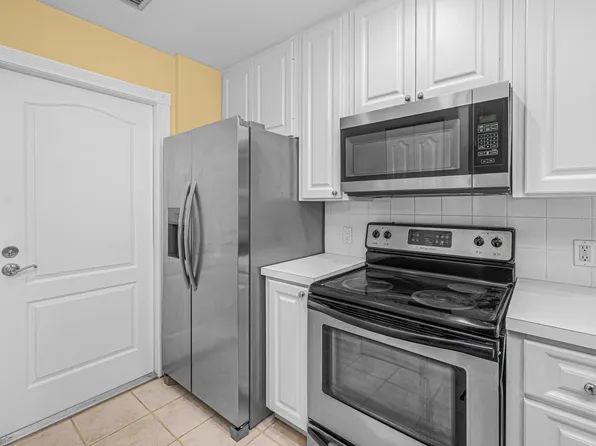 2061 Tigris Drive, West Palm Beach, FL 33411