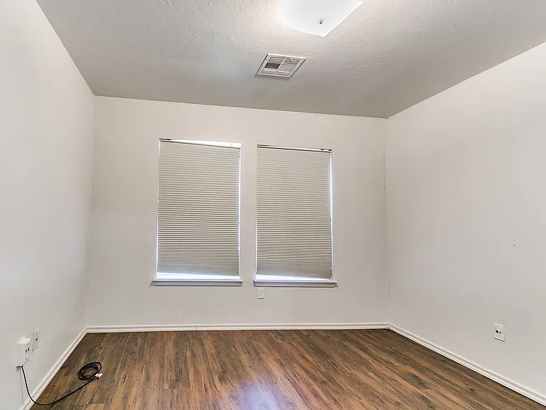 18100 Calle Way — Photo 27