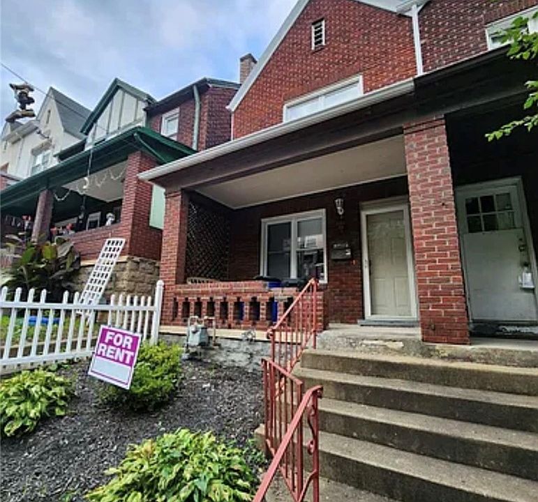 1st image of 158 Chesterfield Rd