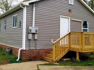 180 Hillside Rd, Oak Ridge, TN 37830