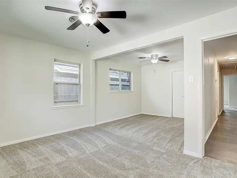 4134 Hill Oak Dr — Photo 11