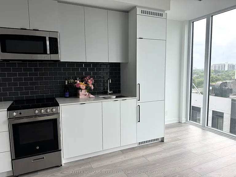 285 Dufferin St #727 — Photo 4