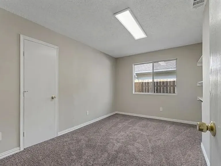 3042 Playa Vista Dr — Photo 32