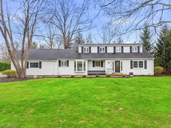 29126 Shaker Blvd, Pepper Pike, OH 44124
