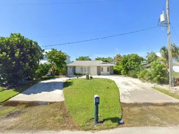 6 Hawk St, Naples, FL 34113