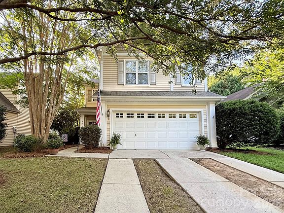 2nd image of 9610 Corbett Square Ln