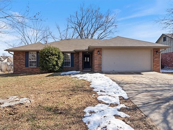 2nd image of 1303 N Flamingo Rd