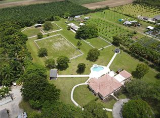 13915 SW 182nd Ave, Miami, FL 33196