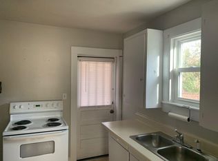 107 Woodrow St, Belton, SC 29627