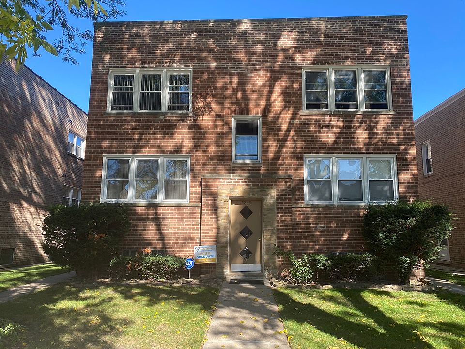 1st image of 2842 W Summerdale Ave APT 1W