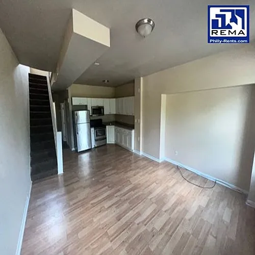 3329 Ridge Avenue Photo 1