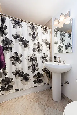 Rented by Engel and Völkers Brownstone Brooklyn | media 19