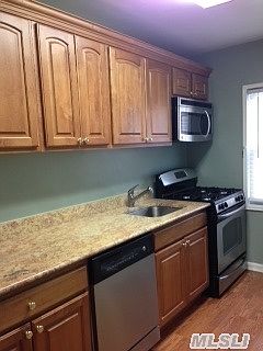 3rd image of 78-05 Park Drive East #4E