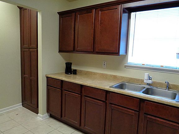 4th image of 8307 Marble Arch Ct