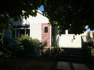 3711 39th Ave SW, Seattle, WA 98116