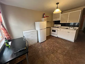 Rented by REALTY QUEST NEW YORK INC