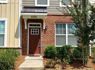 2524 Tranquil Oak Pl, Charlotte, NC 28206