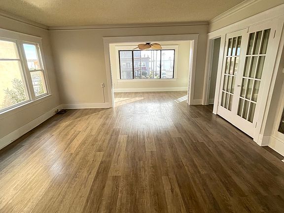4th image of 2121 E Ocean Blvd
