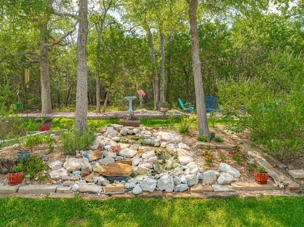 1218 Meander Rd, Granbury, TX 76049