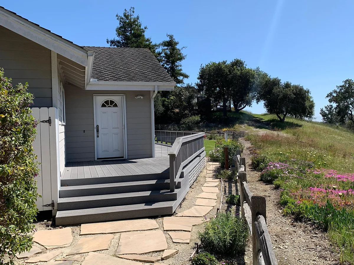 Building Photo - 297 Miller Way