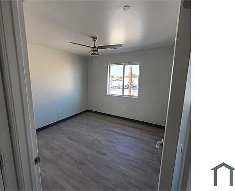 23 E Illini St #102 — Photo 4