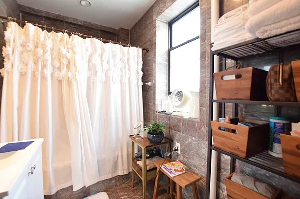 Rented by Street Realty Brokerage LLC | media 6