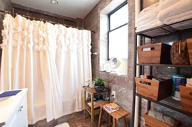 Rented by Street Realty Brokerage LLC