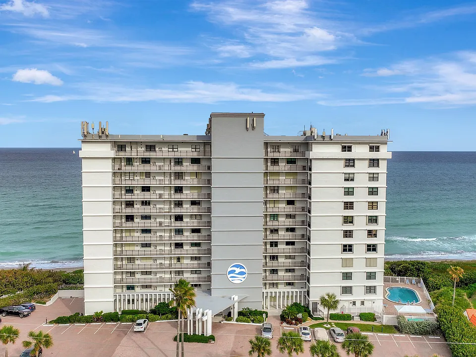 840 Ocean Dr #806