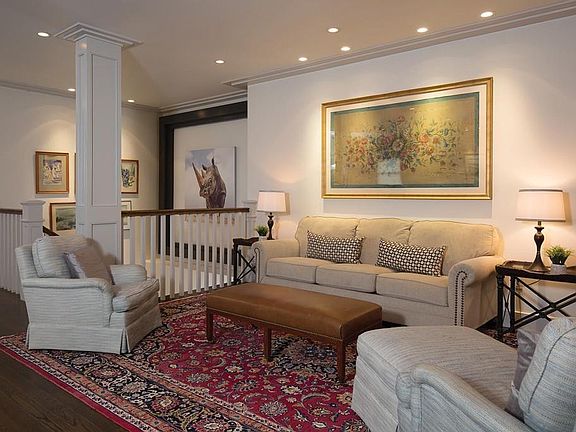 5th image of 86 Babcock St #1