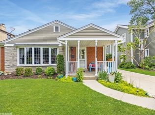 1011 N Harvard Ave, Arlington Heights, IL 60004