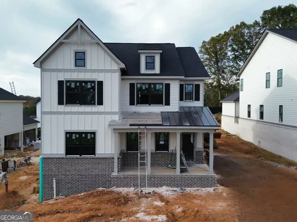 5820 Gainesville St, Flowery Branch, GA 30542