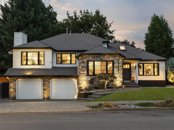 5557 SW Natchez St, Tualatin, OR 97062