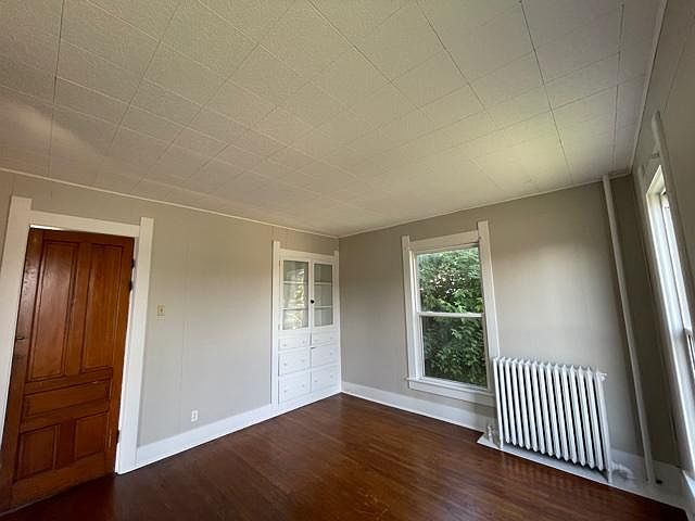 1st image of 107 S 6th St #107