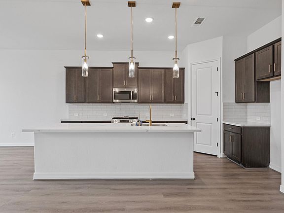 3rd image of 21910 Iris Colony Dr