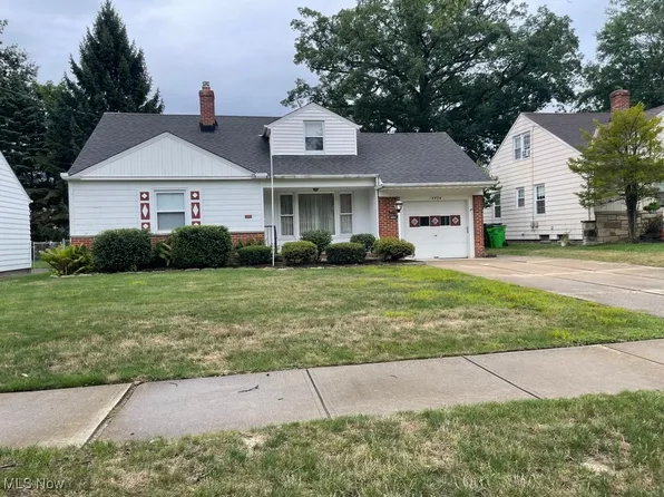 4524 Edmond Dr, South Euclid, OH 44121