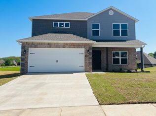 600 Woodcreek Loop, Lowell, AR 72745