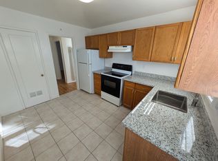 2432 7th St #C, Berkeley, CA 94710